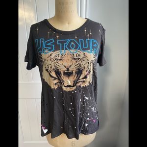 Chaser Vintage  women Tiger graphic distressed tee size M
